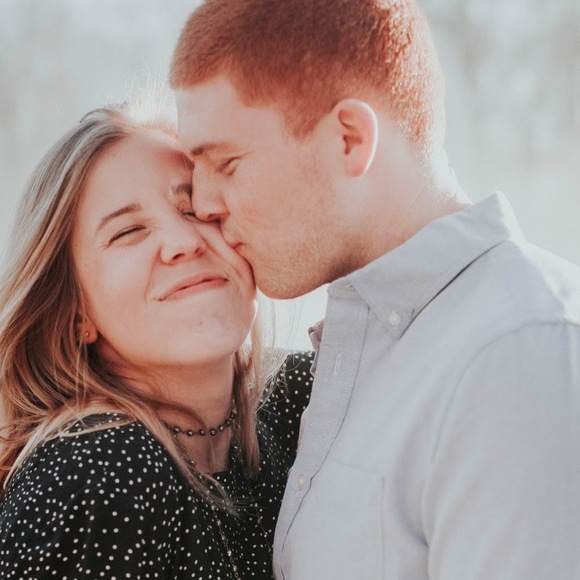 Meet your Posher, Lydia - Picture 1 of 1